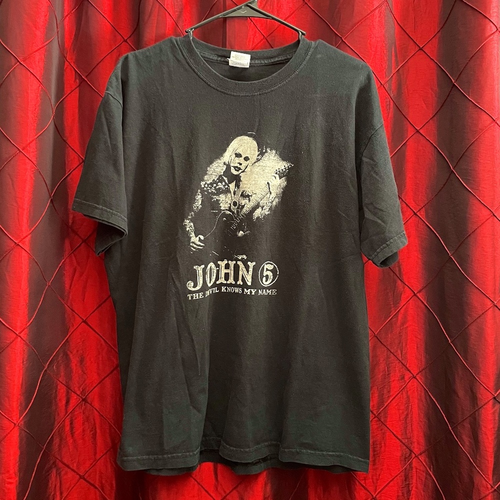"John 5" T-Shirt